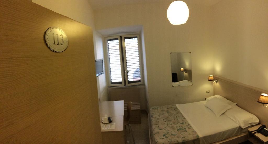 Giorni A Roma Hotel Cameră foto